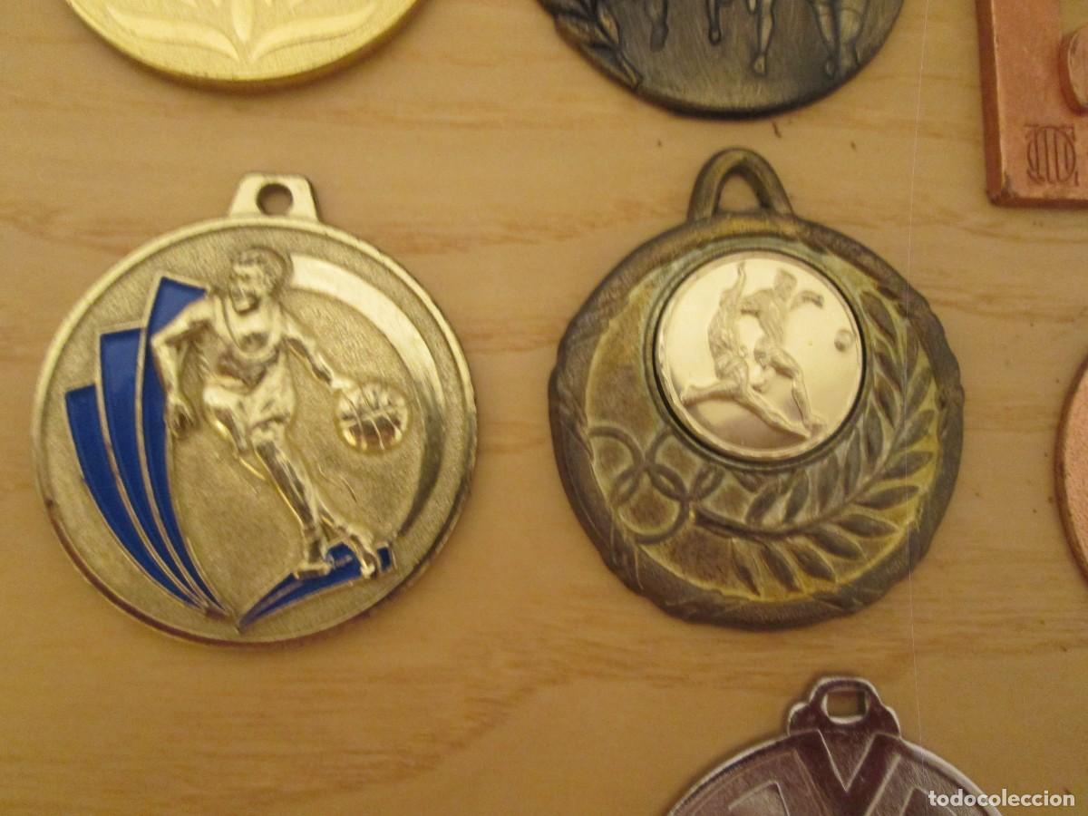 Trofeos y medallas: 10 medallas deportivas - Foto 4