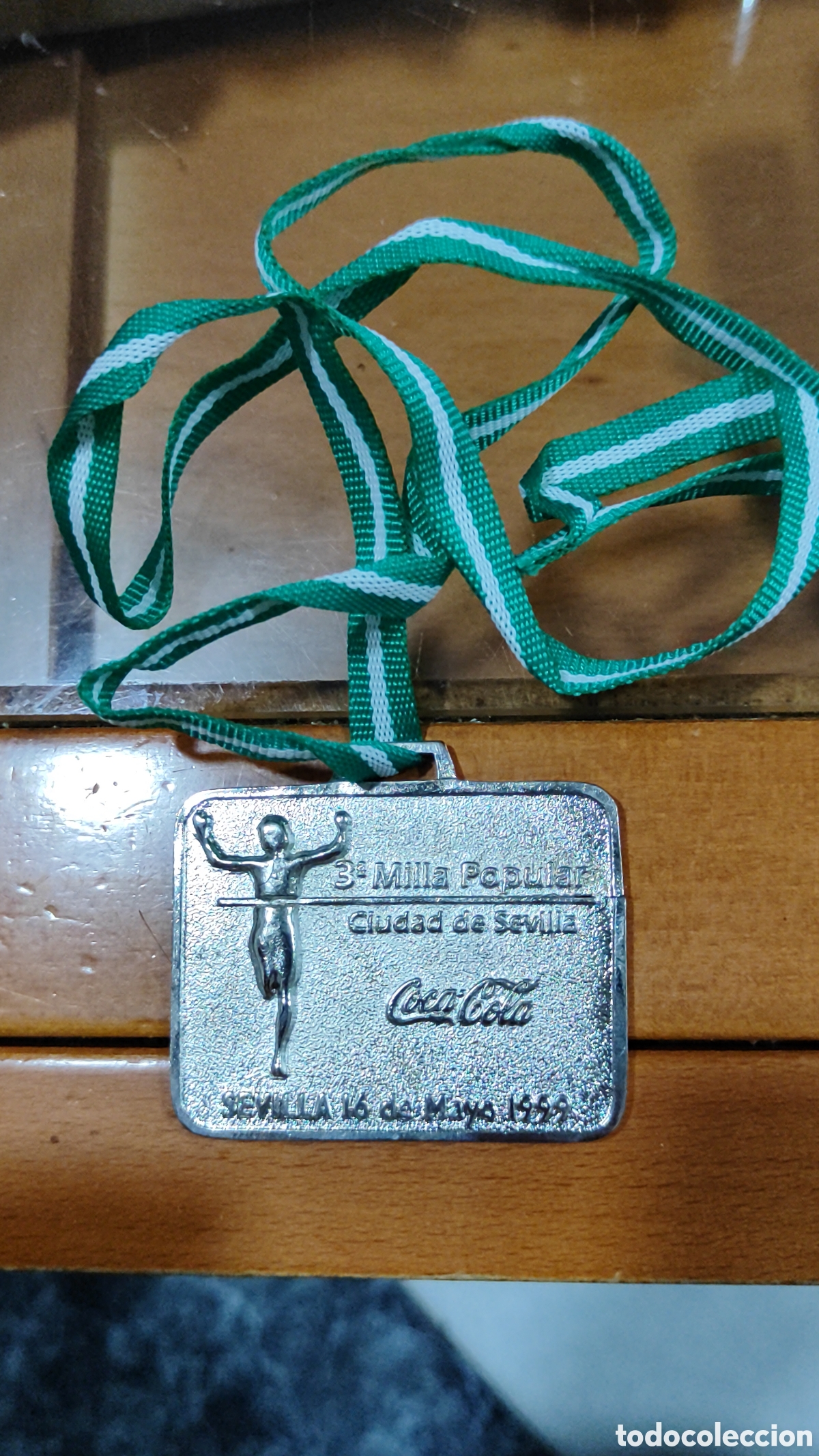 Trofeos y medallas: MEDALLA DEPORTIVA 1999 - Foto 2