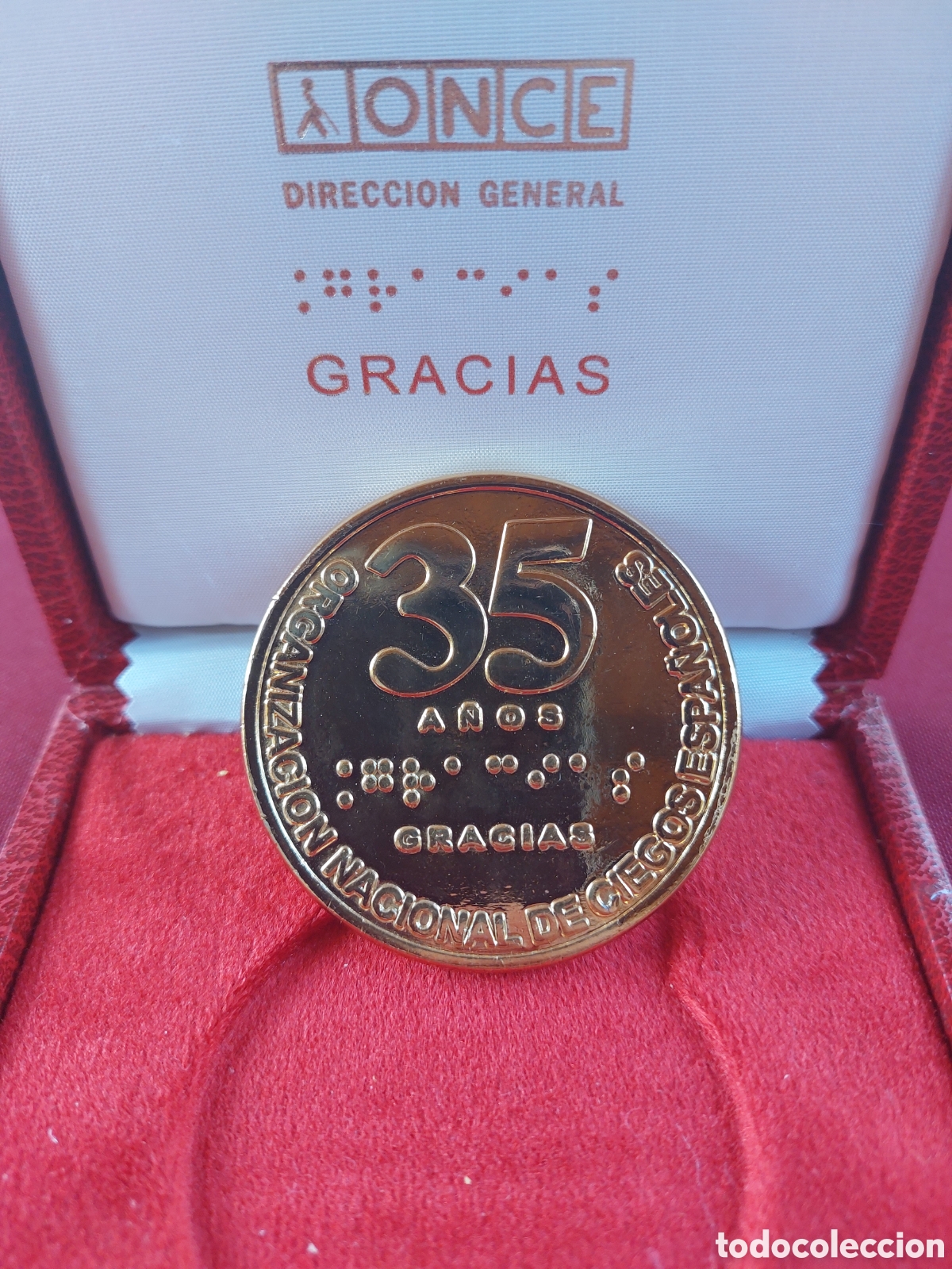 Trofeos y medallas: Medalla 35 aniversario ONCE - Foto 1