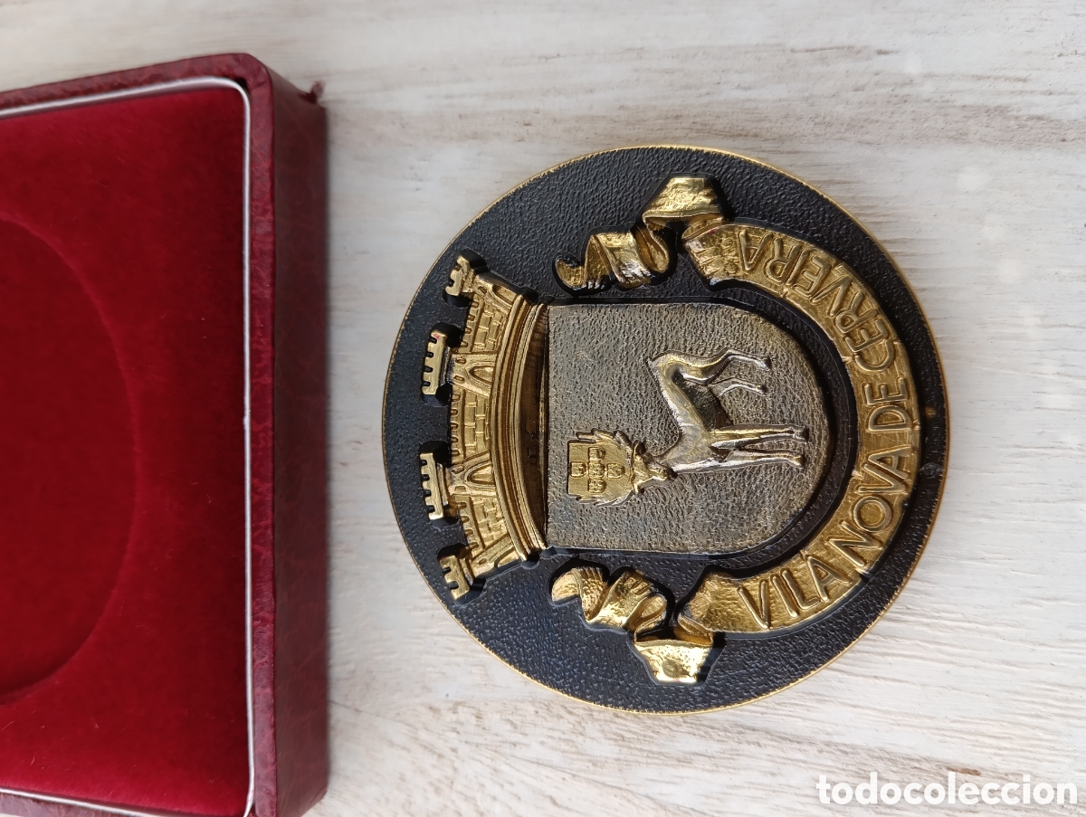Trofeos y medallas: VILANOVA DE CERVEIRA. MEDALLA BRONCE . - Foto 2