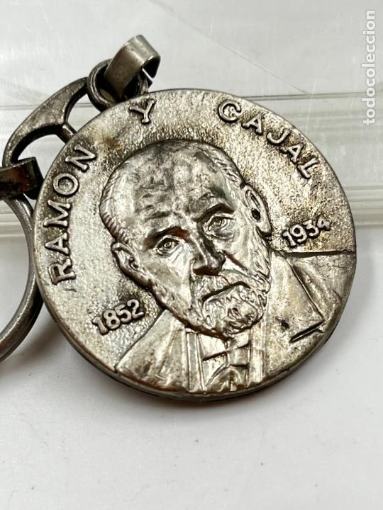 Trofeos y medallas: MEDALLA CONMEMORATIVA RAMON Y CAJAL - Foto 2