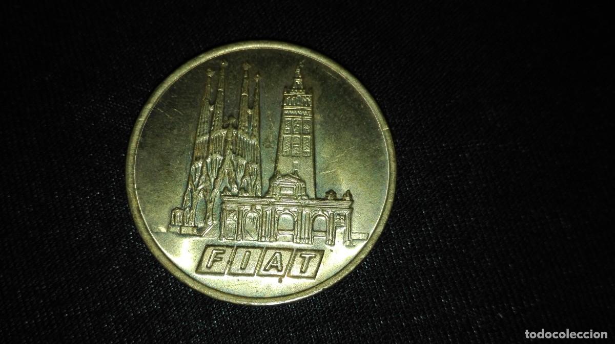 Trofeos y medallas: MONEDA FIAT 1992 - Foto 2