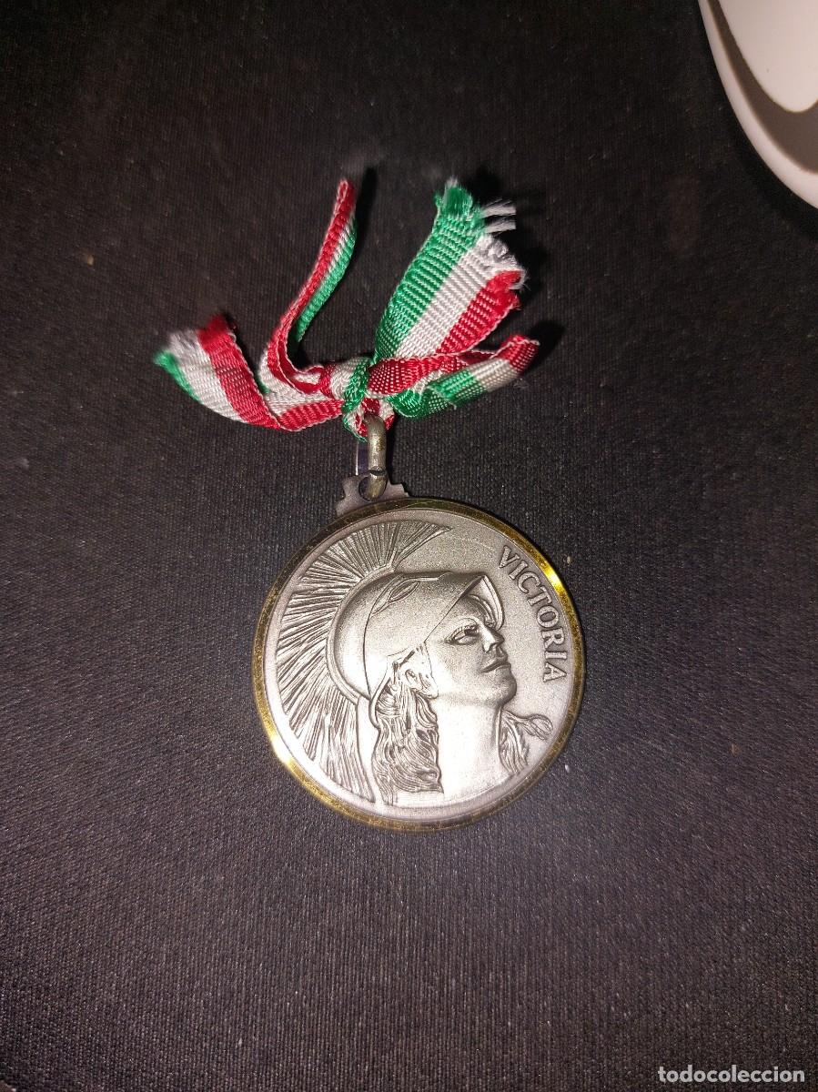 Trofeos y medallas: Medalla B&uacute;lgara aniversario - Foto 2