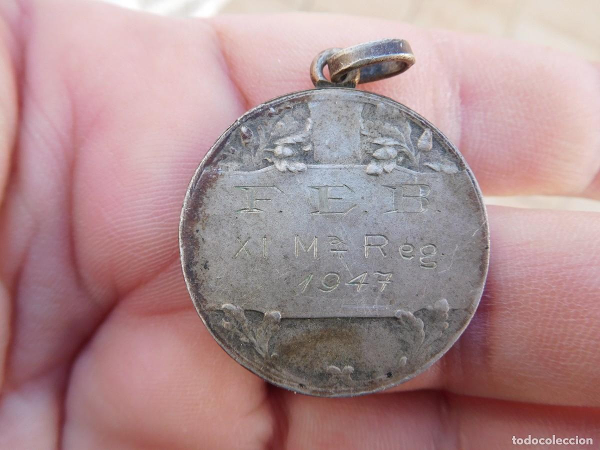 Trofeos y medallas: Medalla F.E.B. 1947 Badalona? - Foto 2
