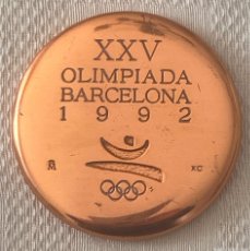 Trofeos y medallas: MEDALLA XXV OLIMPIADA BARCELONA 1992, DE BRONCE, GRABADOR XAVIER CORBERÓ, DE LA F.N.M.T. MIDE 70 MM.