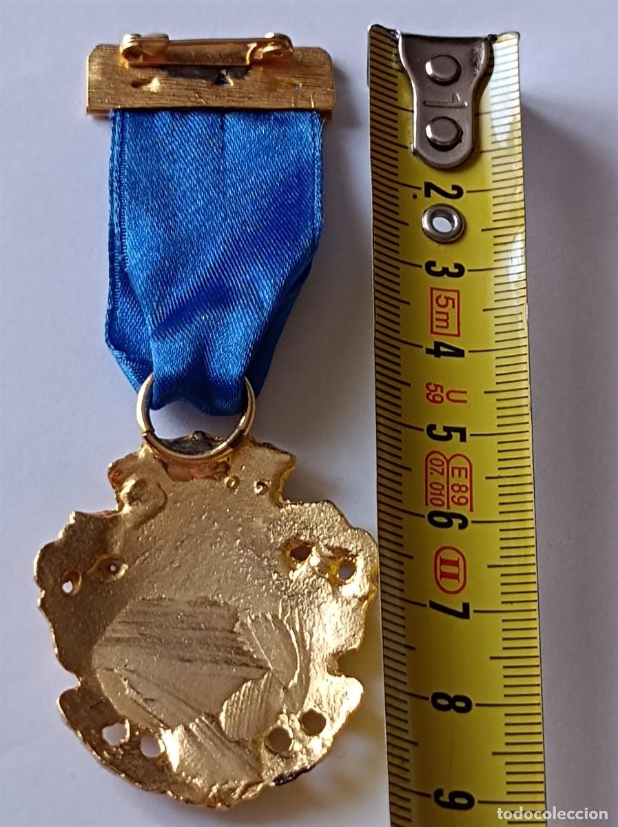 Trofeos y medallas: MEDALLA CON FLOR DE LYS Y CINTA ZUL - Foto 8