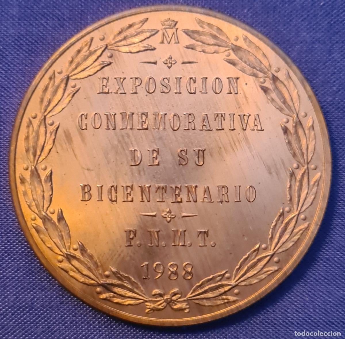 Trofeos y medallas: Medalla. Bicentenario de la Casa de la Moneda. 1988, exposici&oacute;n. - Foto 2