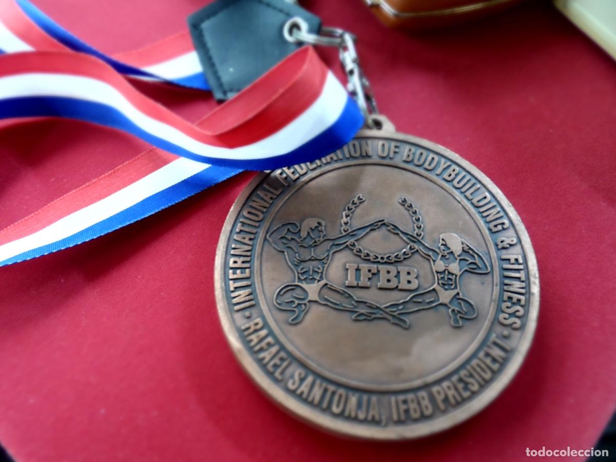 Trofeos y medallas: MEDALLA BRONCE BODYBUILDING IFBB - Foto 1