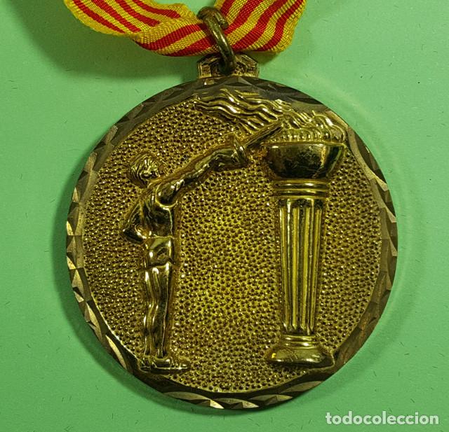 Trofeos y medallas: MEDALLA ENHER 1987 COMPETICI&Oacute;N DEPORTIVA - Foto 2