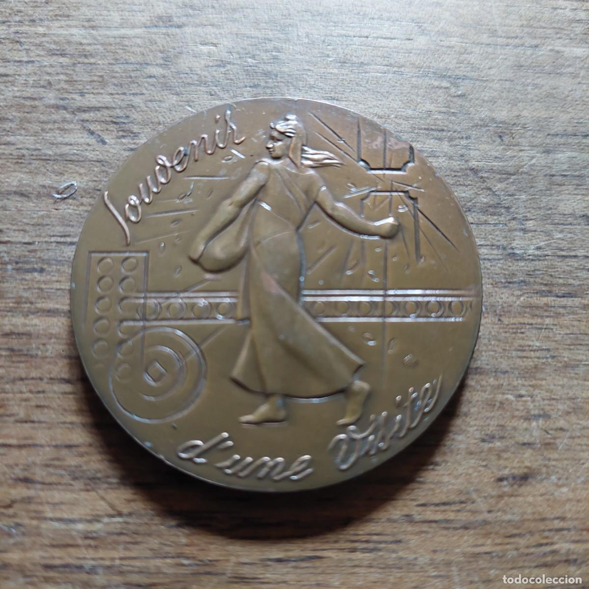 Trofeos y medallas: Medalla Souvenir Pessac con funda - Foto 1