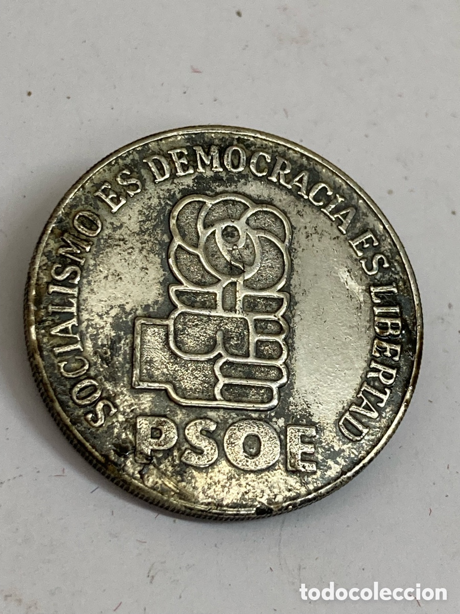 Trofeos y medallas: Medalla de metal PSOE 1982/XY3 - Foto 1