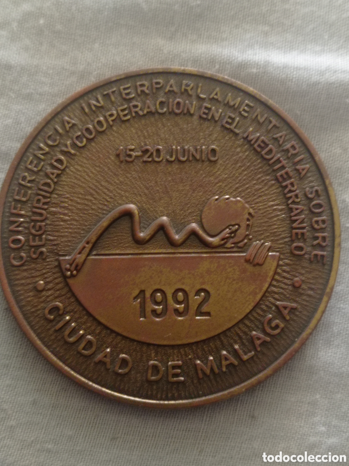 Trofeos y medallas: MEDALLA CONFERENCIA INTERNACIONAL MALAGA - Foto 1