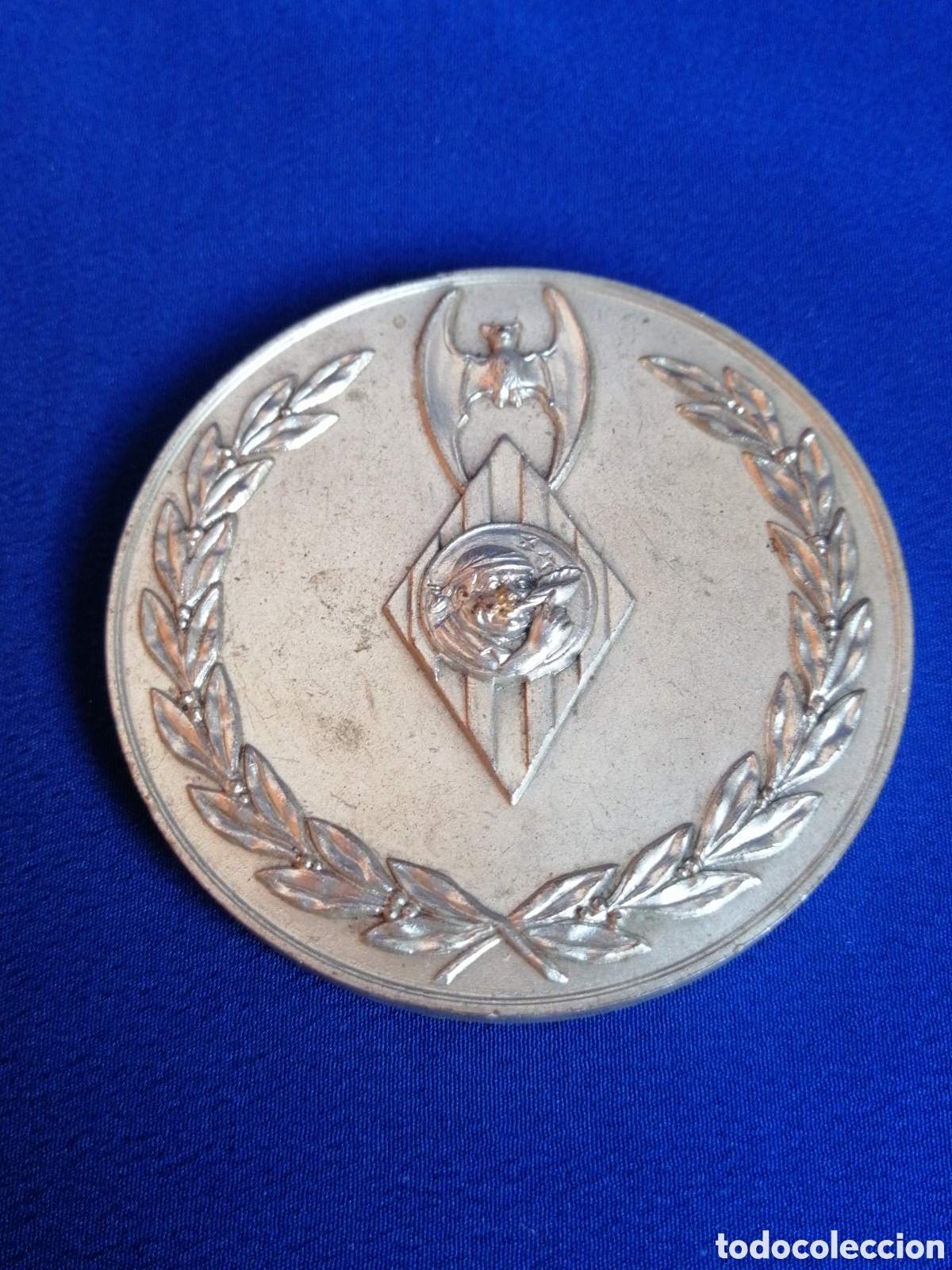 Trofeos y medallas: JUNTA CENTRAL FALLERA MONEDA COLOR PLATA DIF&Iacute;CIL DE CONSEGUIR - Foto 2
