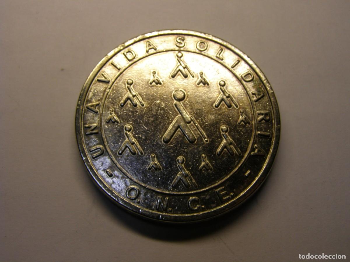 Trofeos y medallas: Medalla ONCE, 25 a&ntilde;os. - Foto 1