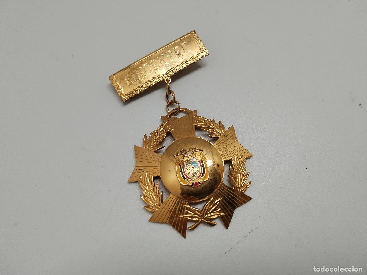 Trofeos y medallas: medalla insignia ecuador - Foto 5