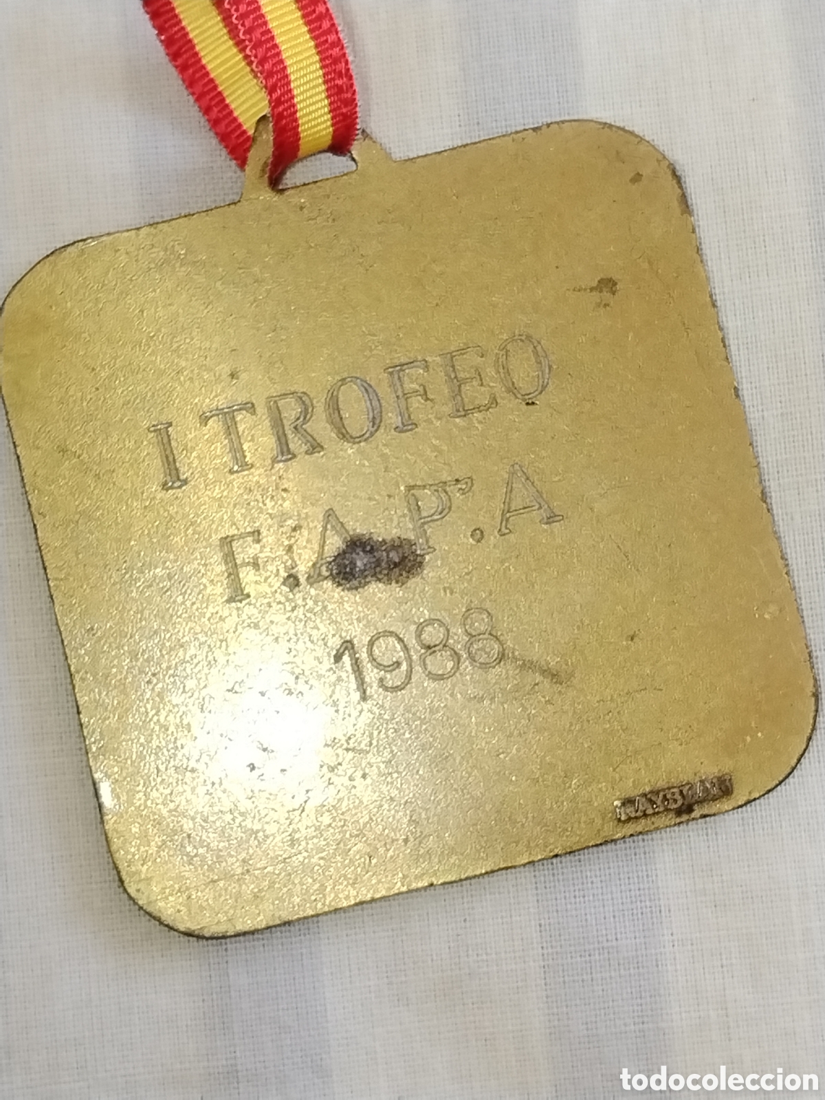 Trofeos y medallas: Medalla. Trofeo FA.P.A. 1988 - Foto 2