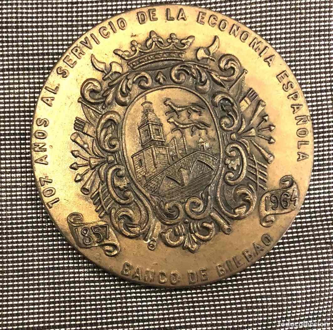 Trofeos y medallas: MEDALLA BANCO INDUSTRIAL DE BILBAO TRADICION PROGRESO. 1964 - Foto 2