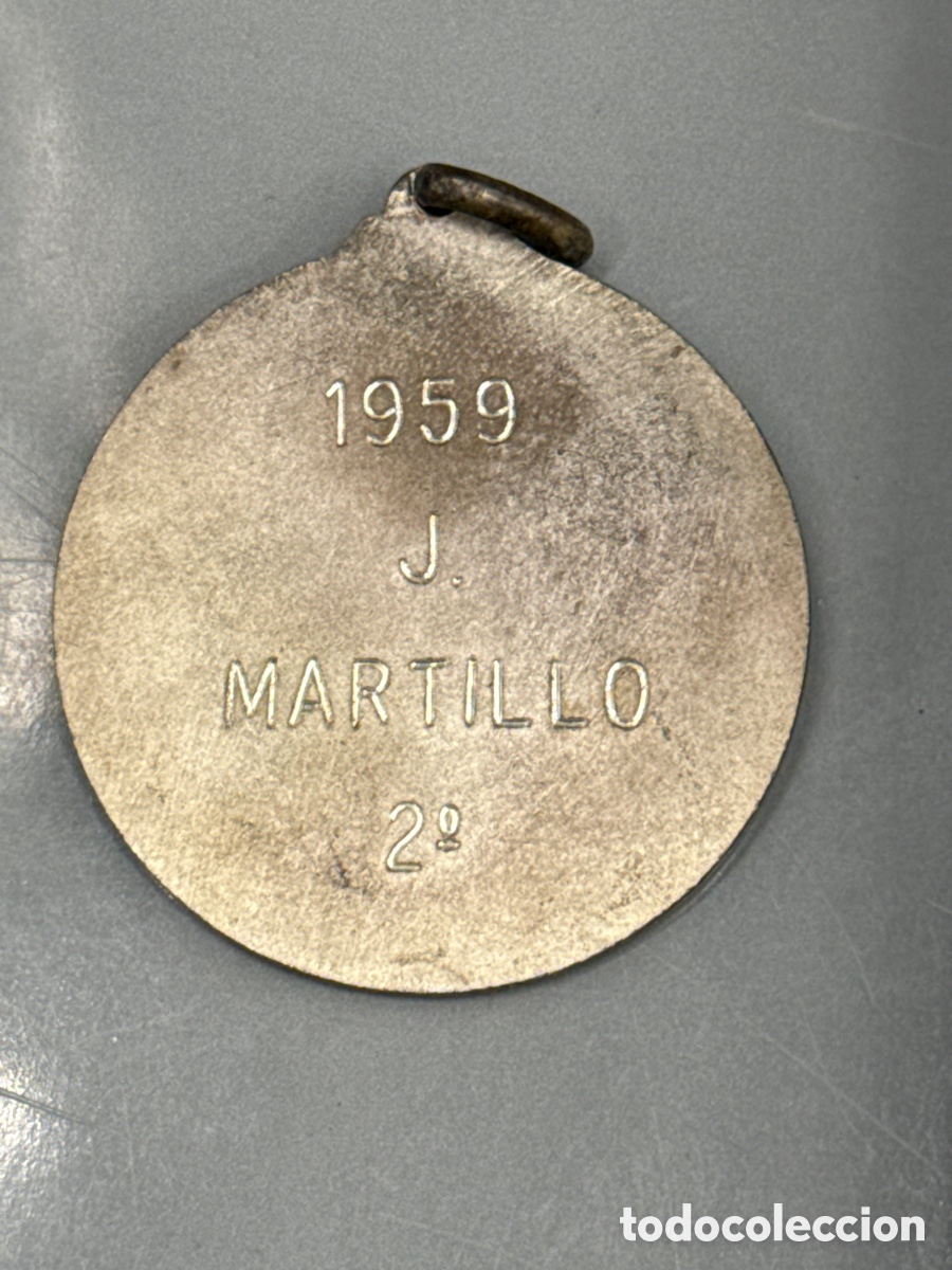 Trofeos y medallas: Medalla deportiva 1959 - Foto 3