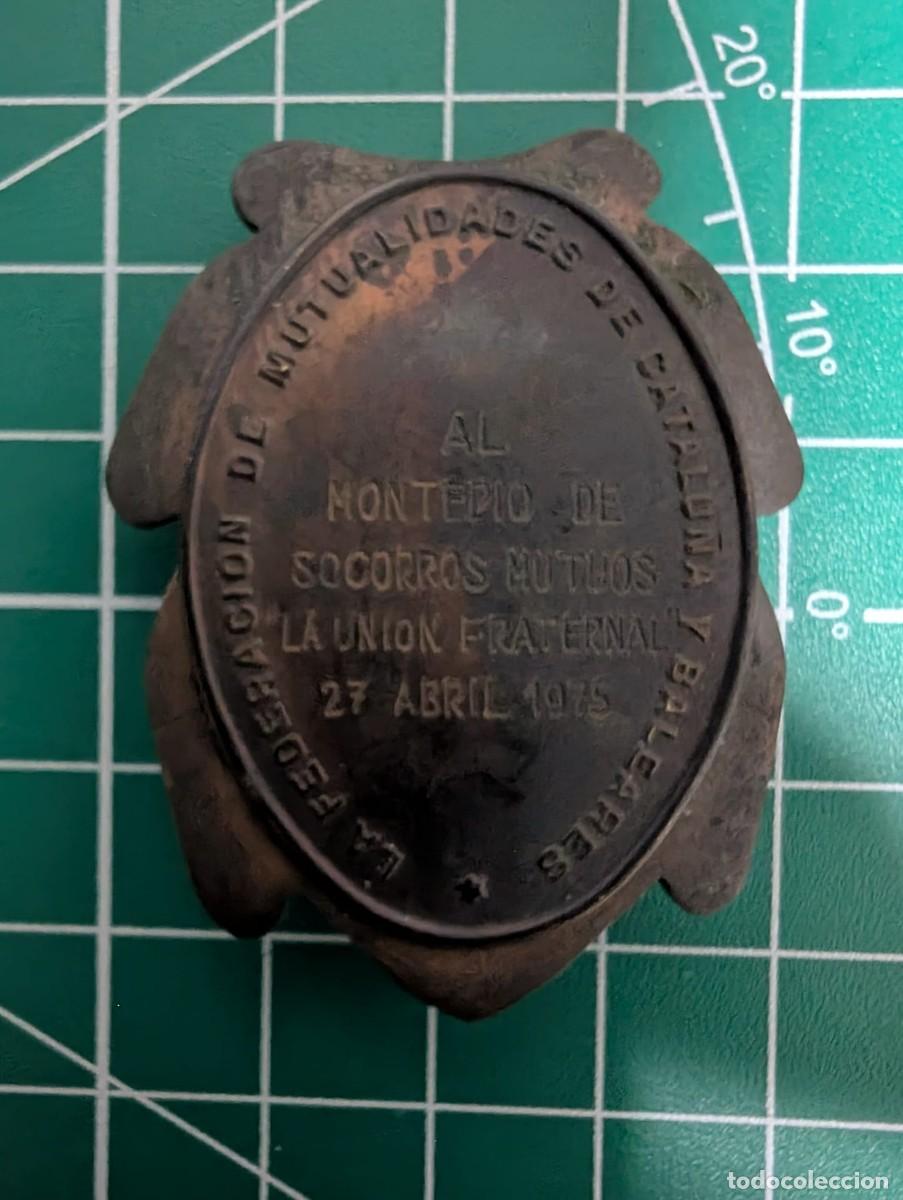Trofeos y medallas: MEDALLA AL MERITO MUTUALISTA - Foto 2