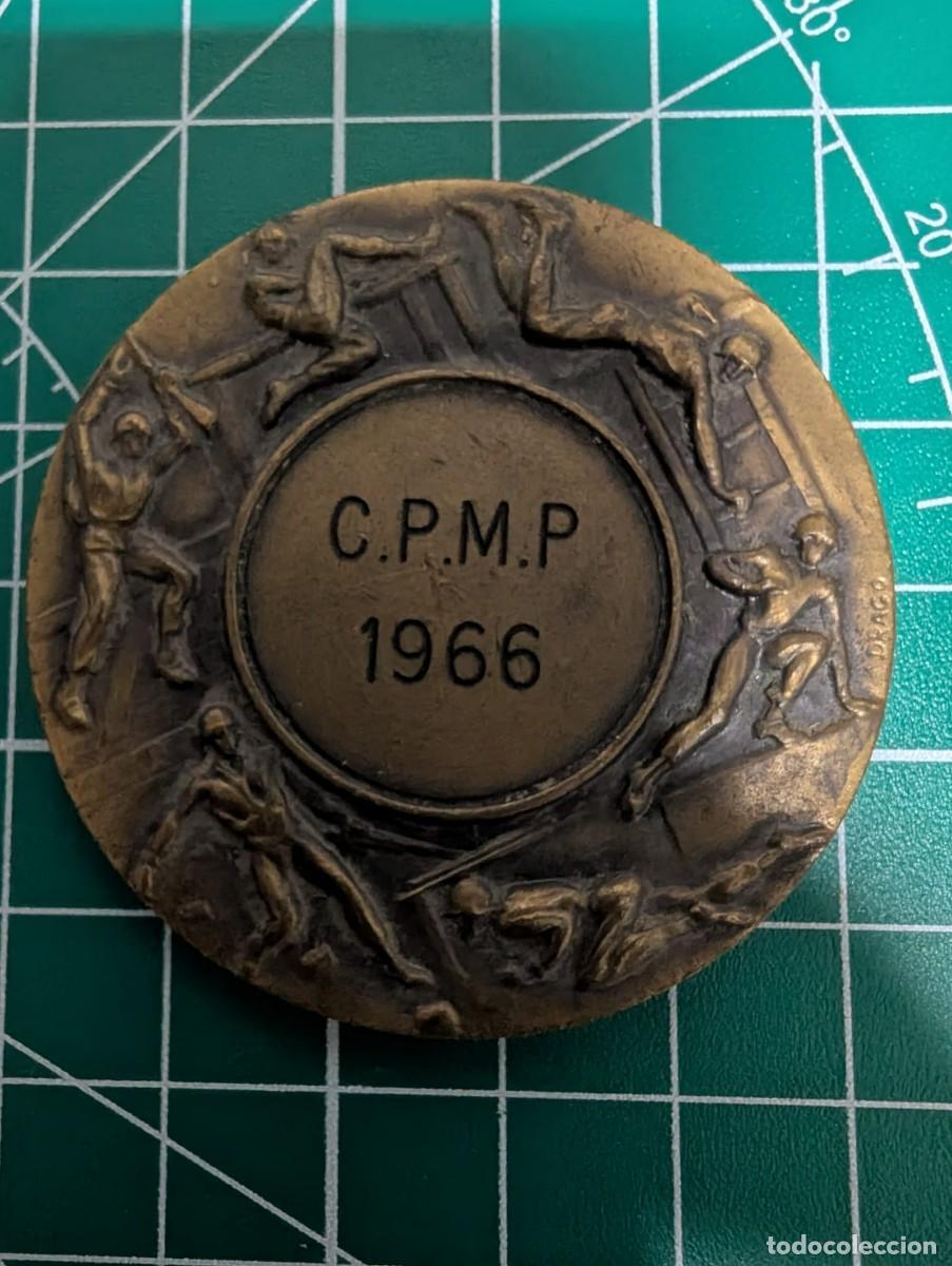 Trofeos y medallas: MEDALLA MILITAR, FIRMADA DRAGO - Foto 1