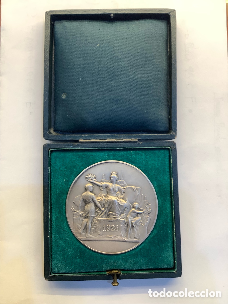 Trofeos y medallas: Medalla de bronce plateada 1924 - Foto 1