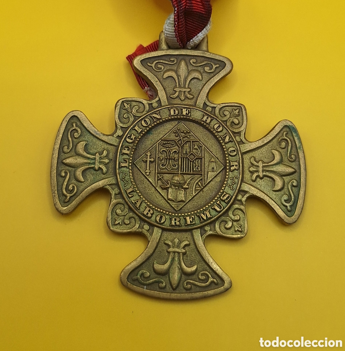 Trofeos y medallas: Medalla Legi&oacute;n de Honor Laboremus - Foto 6
