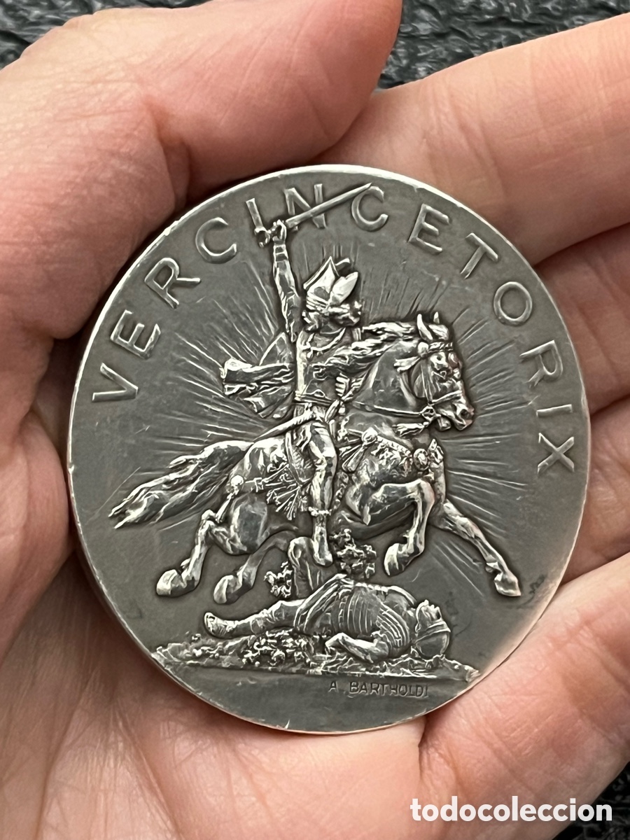 Trofeos y medallas: Medalla de bronce Vercingetorix - Foto 8