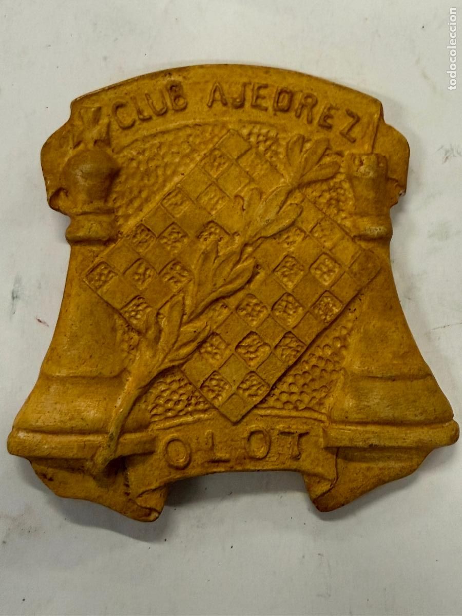 Trofeos y medallas: Extraordinario Original de medallon en madera para molde de bronce M.Traite Olot, Ajedrez 1974