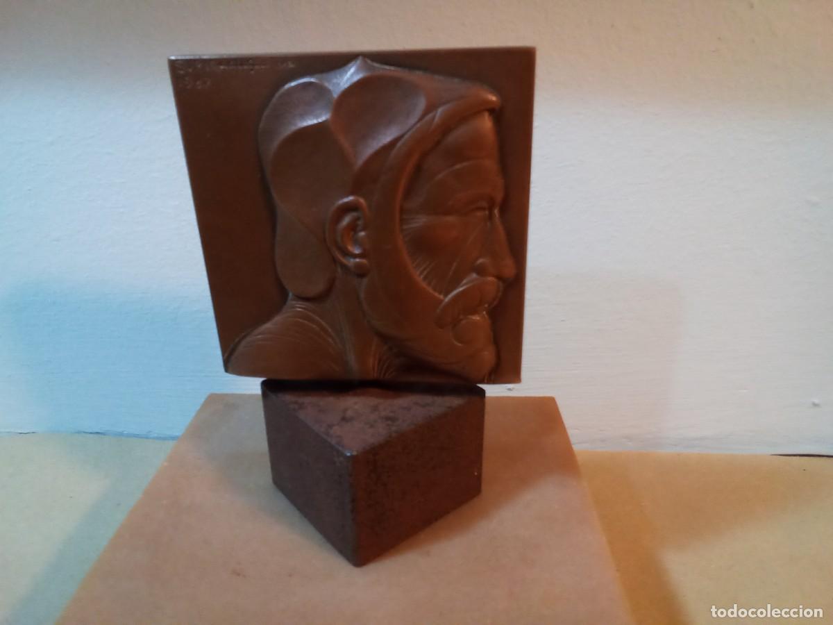 Trofeos y medallas: MEDALLA CONMEMORATIVA DE GAUDI, REUS 1852 BARCELONA 1926 DE SUBIRACHS- A&Ntilde;O 1987