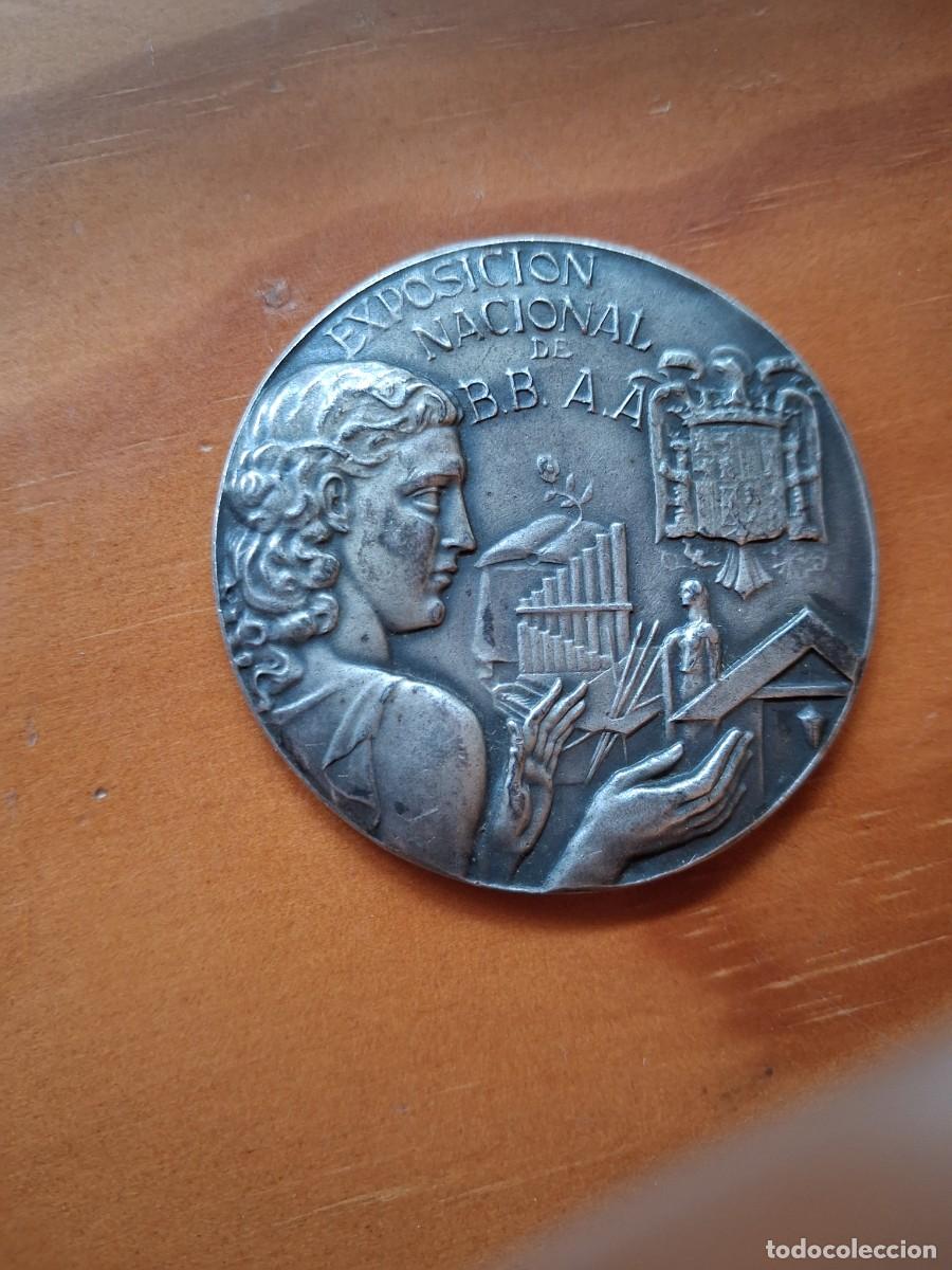 Trofeos y medallas: Medalla plata exposicion hecho por giner
