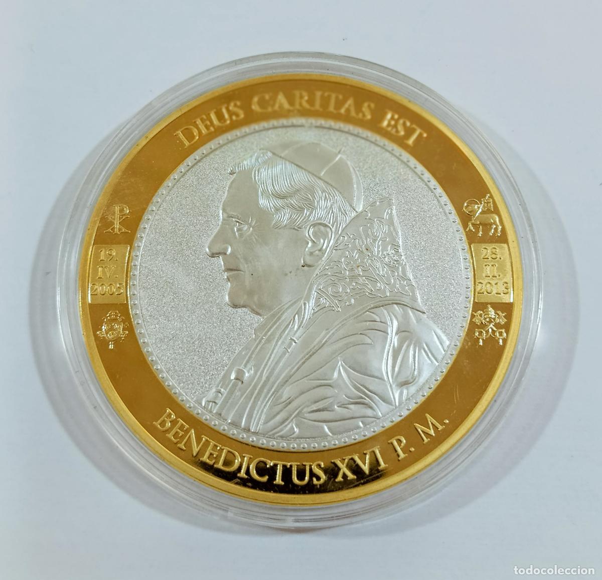 Trofeos y medallas: GRAN MEDALLA CONMEMORATIVA. BENEDICTUS XVI. DEUS CARITAS EST. CIVITAS VATICANA. RELIGI&Oacute;N