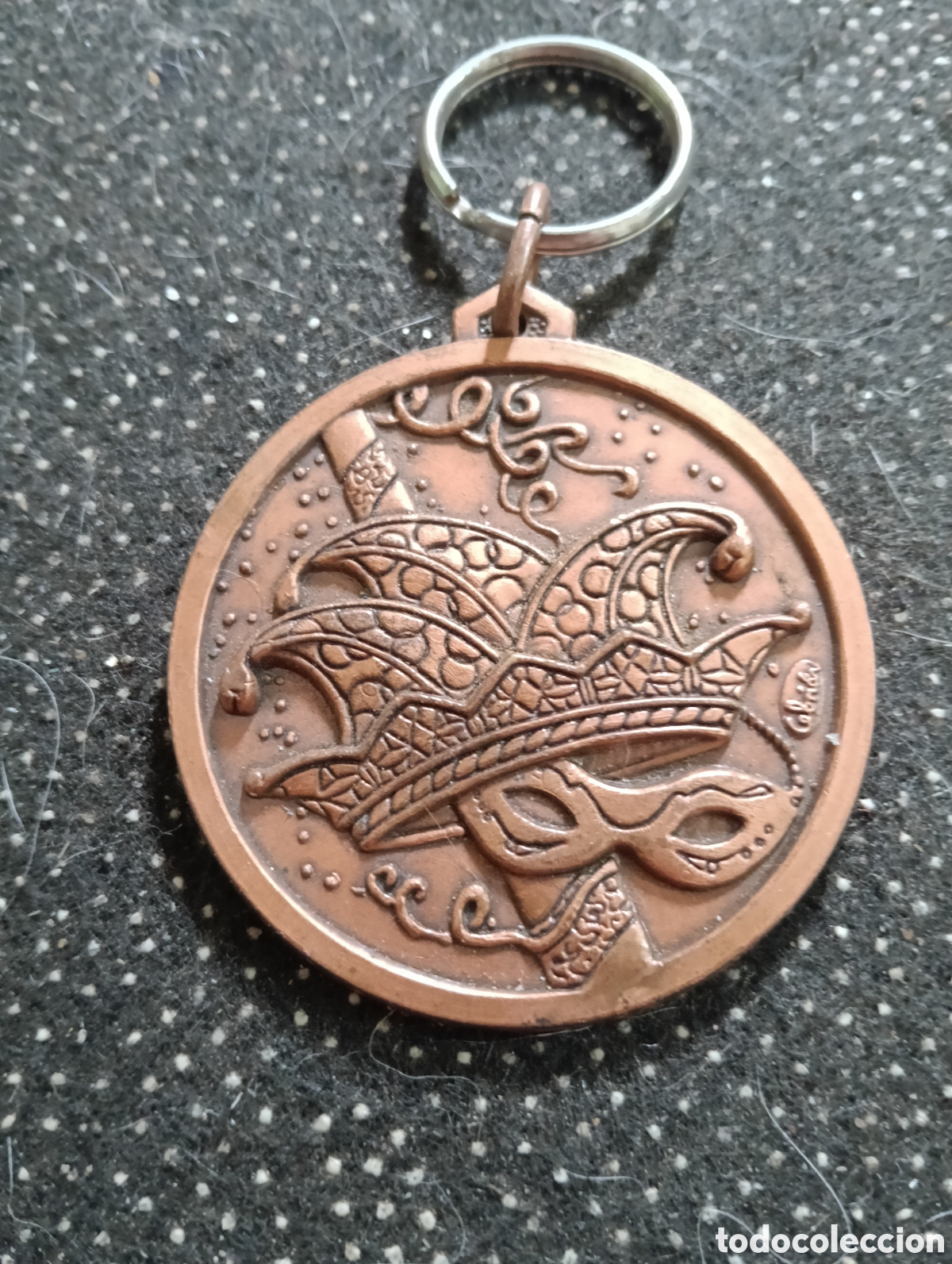 Trofeos y medallas: Medalla del Carnaval de 1986 Rosell, mide 5 cm - Foto 1