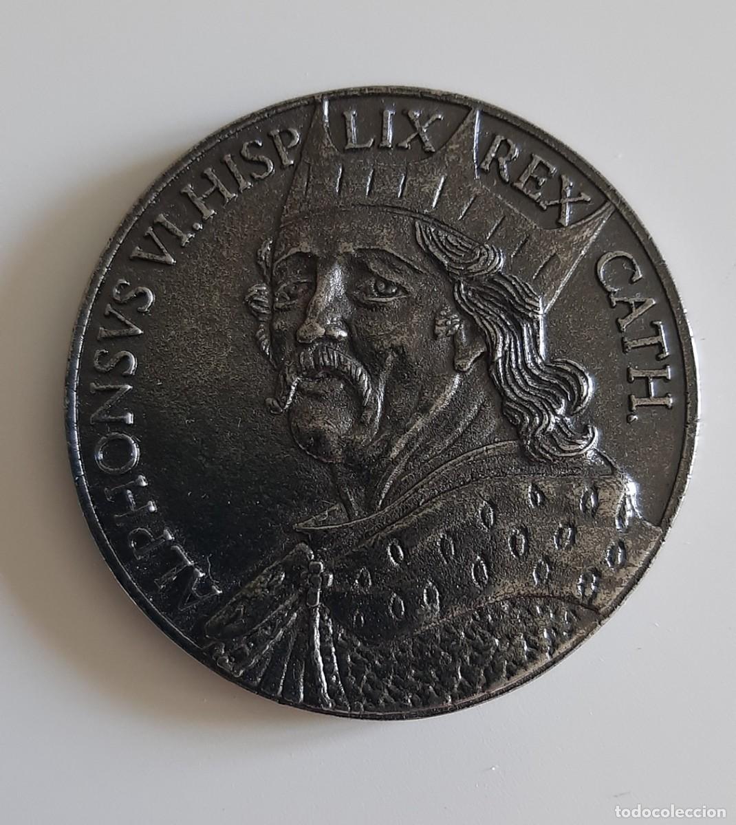 Trofeos y medallas: Moneda/Medalla conmemorativa del IX Centenario de la muerte de Alfonso VI (1109&ndash;2009)