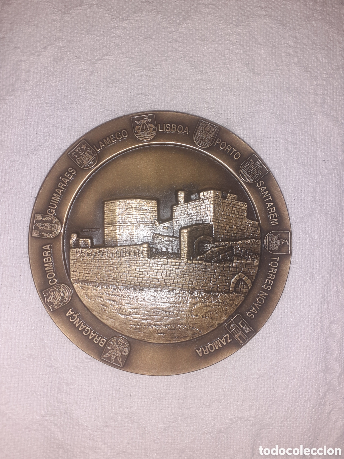Trofeos y medallas: GRAN MEDALLA 850 ANIVERSARIO CONFERENCIA DE ZAMORA. METAL. 9 CM. 1993