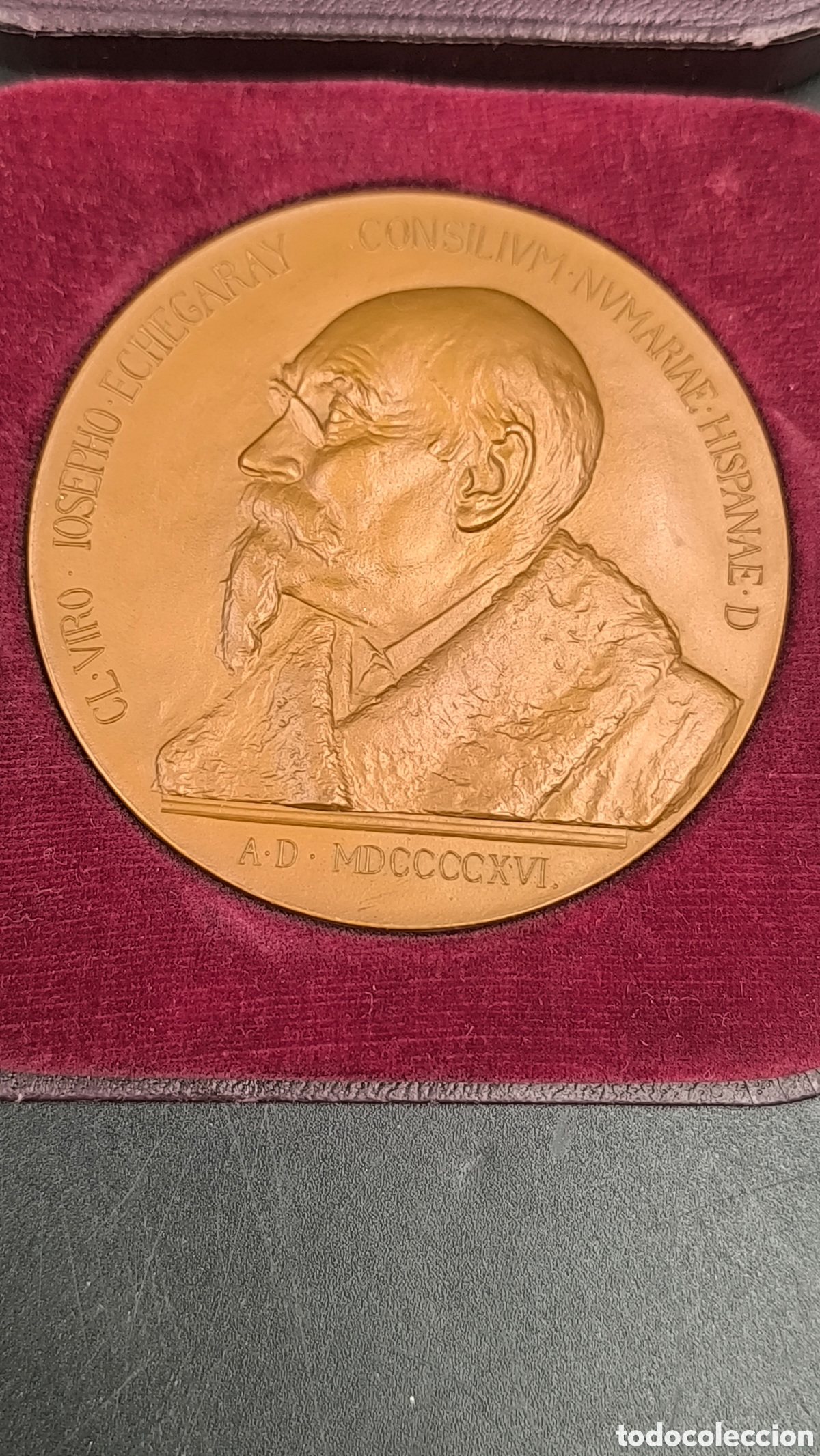 Trofeos y medallas: Medalla Jos&eacute; Echegaray 1905 &ndash; Real Academia de Ciencias de Madrid &ndash; B. Maura