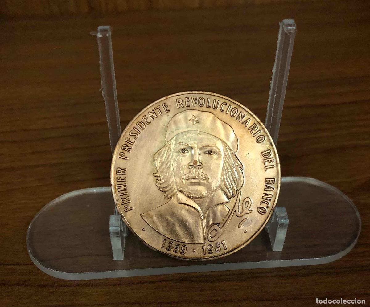 Trofeos y medallas: MEDALLA SISTEMA BANCARIO NACIONAL. PRIMER PRESIDENTE REVOLUCIONARIO DEL BANCO. CHE GUEVARA