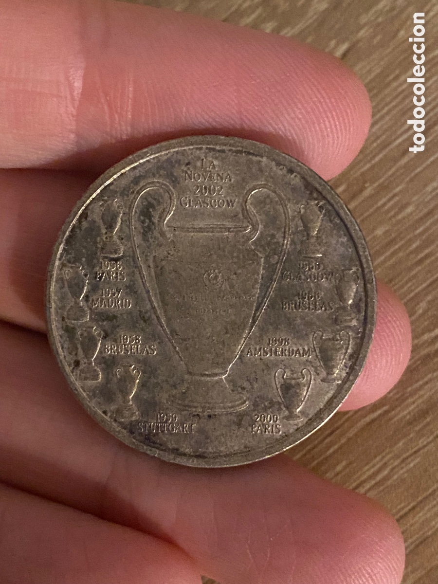 Trofeos y medallas: MONEDA REAL MADRID LOS H&Eacute;ROES DE LA NOVENA - Foto 2