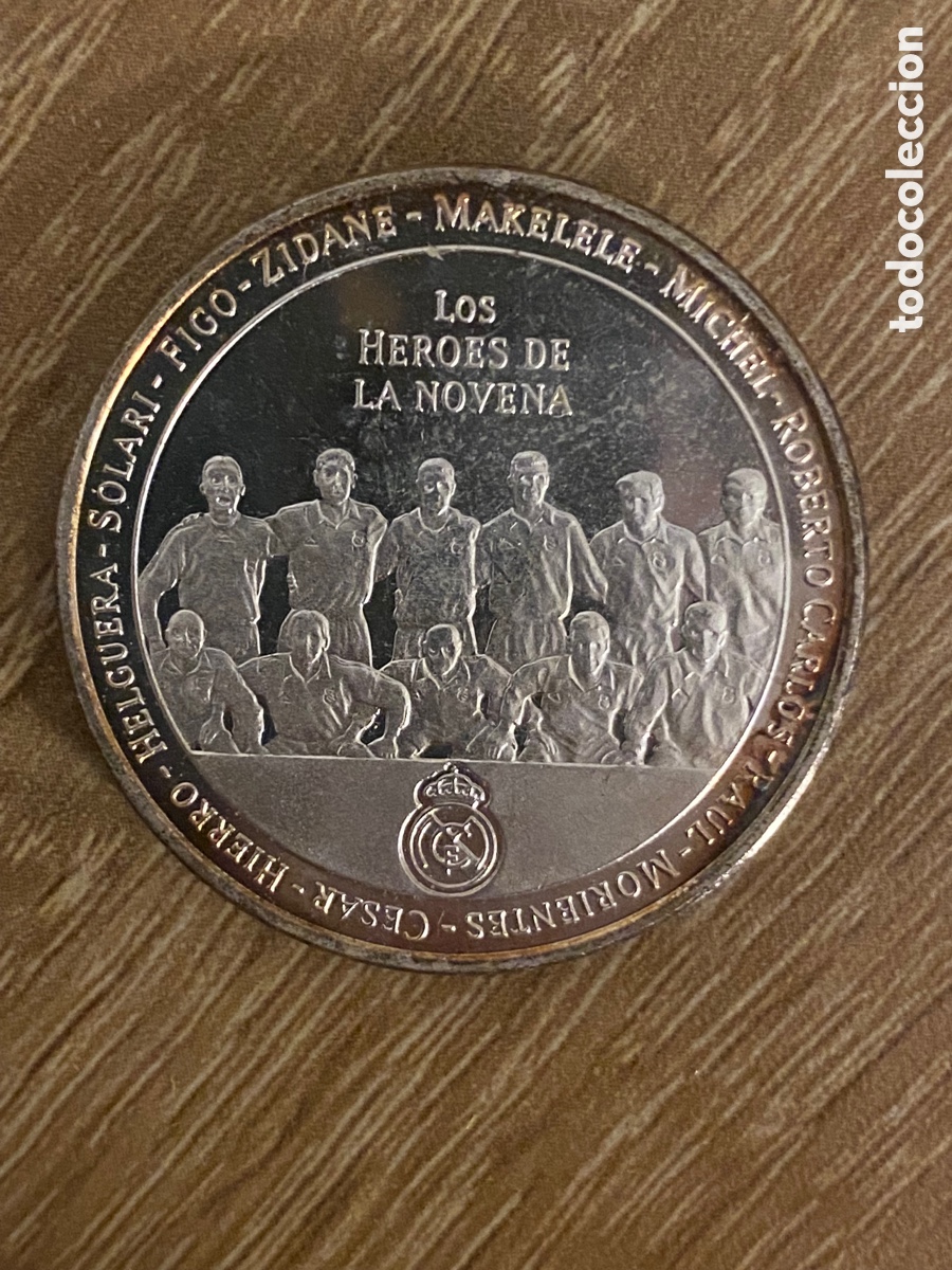Trofeos y medallas: MONEDA REAL MADRID LOS H&Eacute;ROES DE LA NOVENA - Foto 1