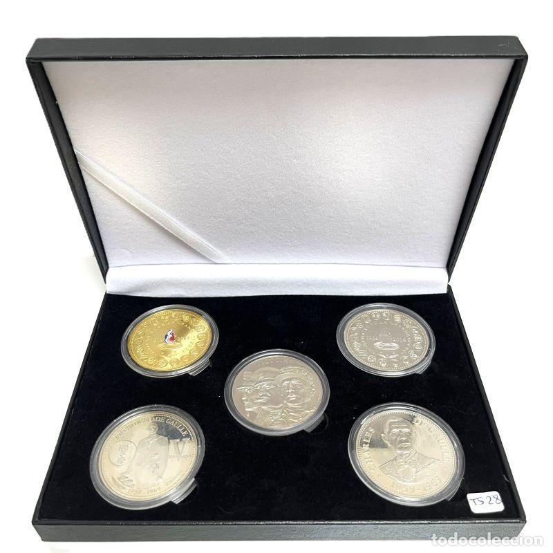 Trofeos y medallas: 5 TOKENS CONMEMORATIVOS 1&ordf; GUERRA MUNDIAL, LIBERACI&Oacute;N DE FRANCIA, CHARLES de GAULLE. SOUVENIRS (TS28