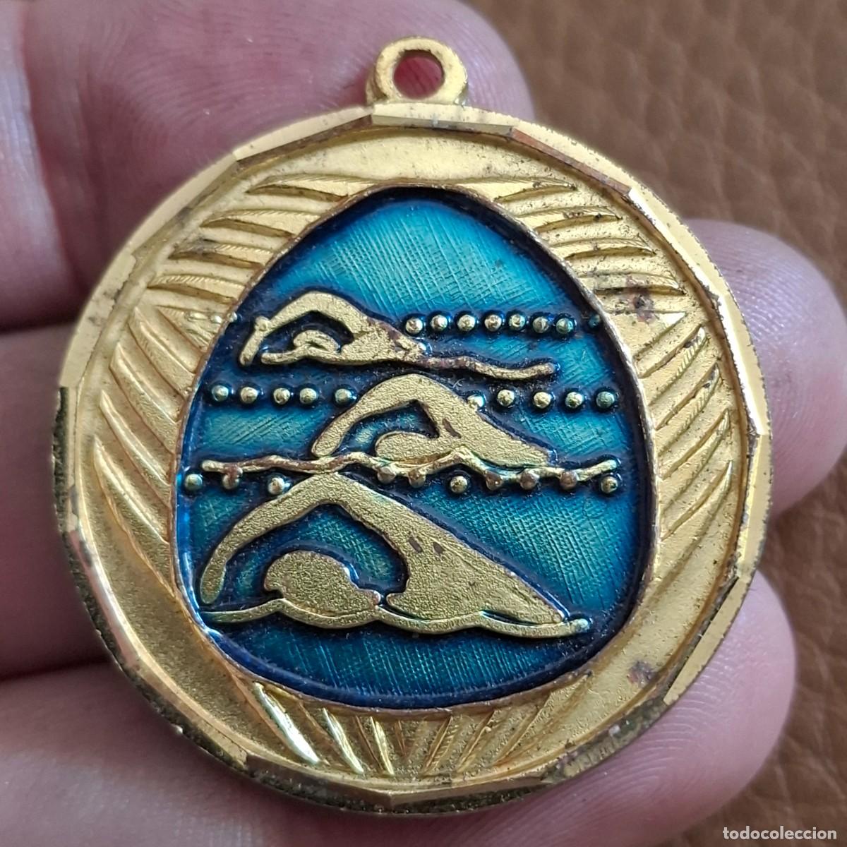 Trofeos y medallas: Antimedalla de nataci&oacute;n 1990 - Foto 1
