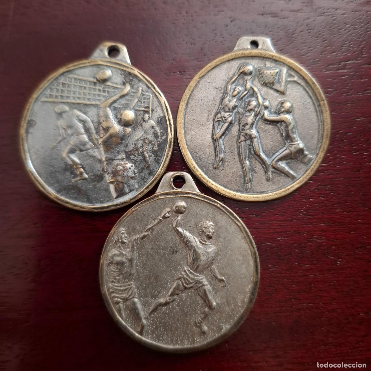 Trofeos y medallas: Lote de 3 antiguas medallas italianas deportivas 30 mm