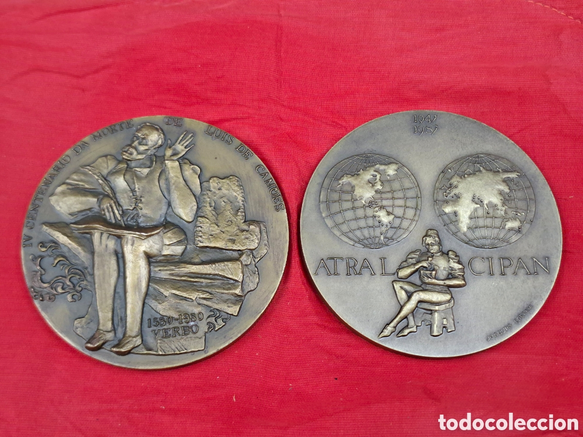 Trofeos y medallas: Lote 2 medallas de bronce Joaquim Correia Luis de Camoes CIPAN Portugal 8 cm