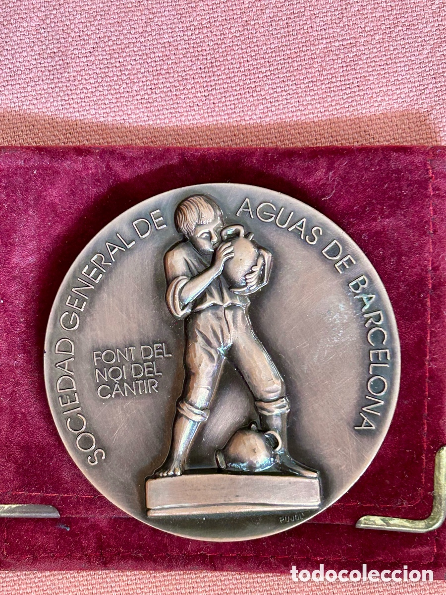 Trofeos y medallas: Medalla Conmemorativa Agbar - Sociedad General de Aguas de Barcelona (Font del Noi del C&agrave;ntir)