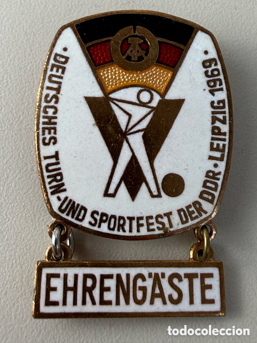 Trofeos y medallas: Medalla esmaltada alemana Leipzig 1969. - Foto 1