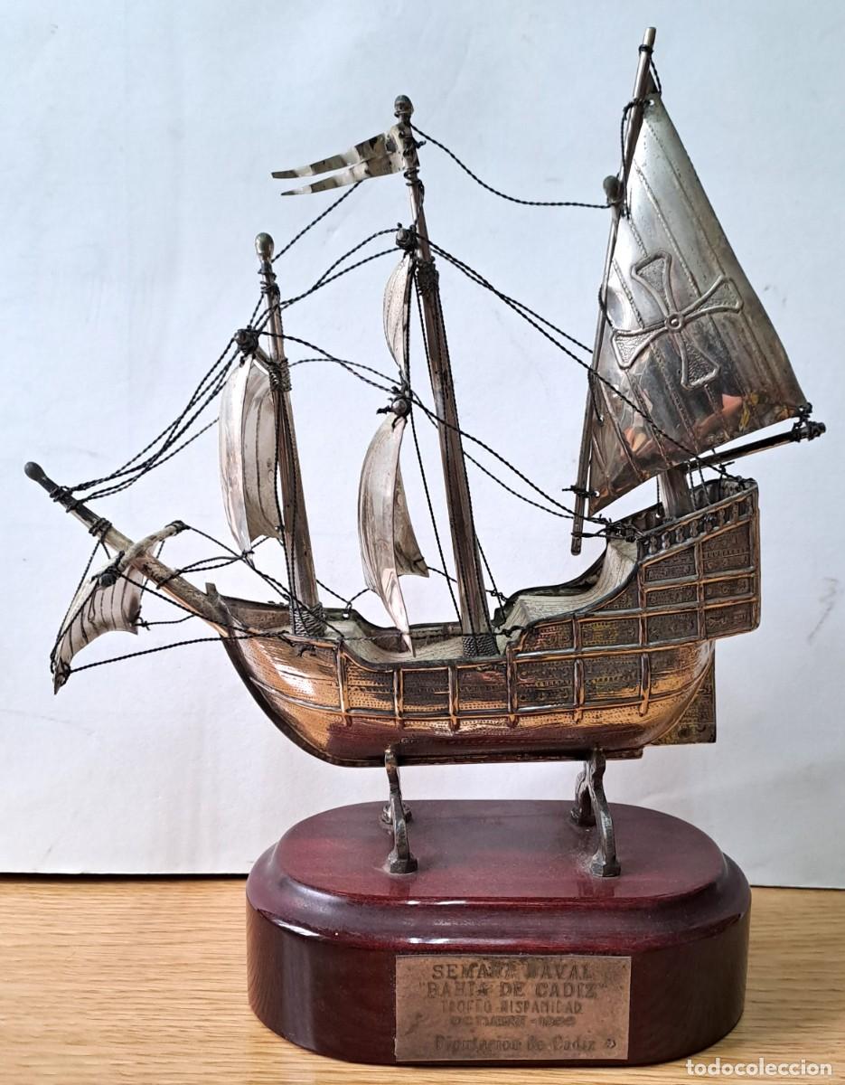 Trofeos y medallas: TROFEO DE PLATA CARABELA SANTA MARIA, DE LA SEMANA NAVAL BAHIA DE CADIZ OCTUBRE DE 1966. CARABELA-01