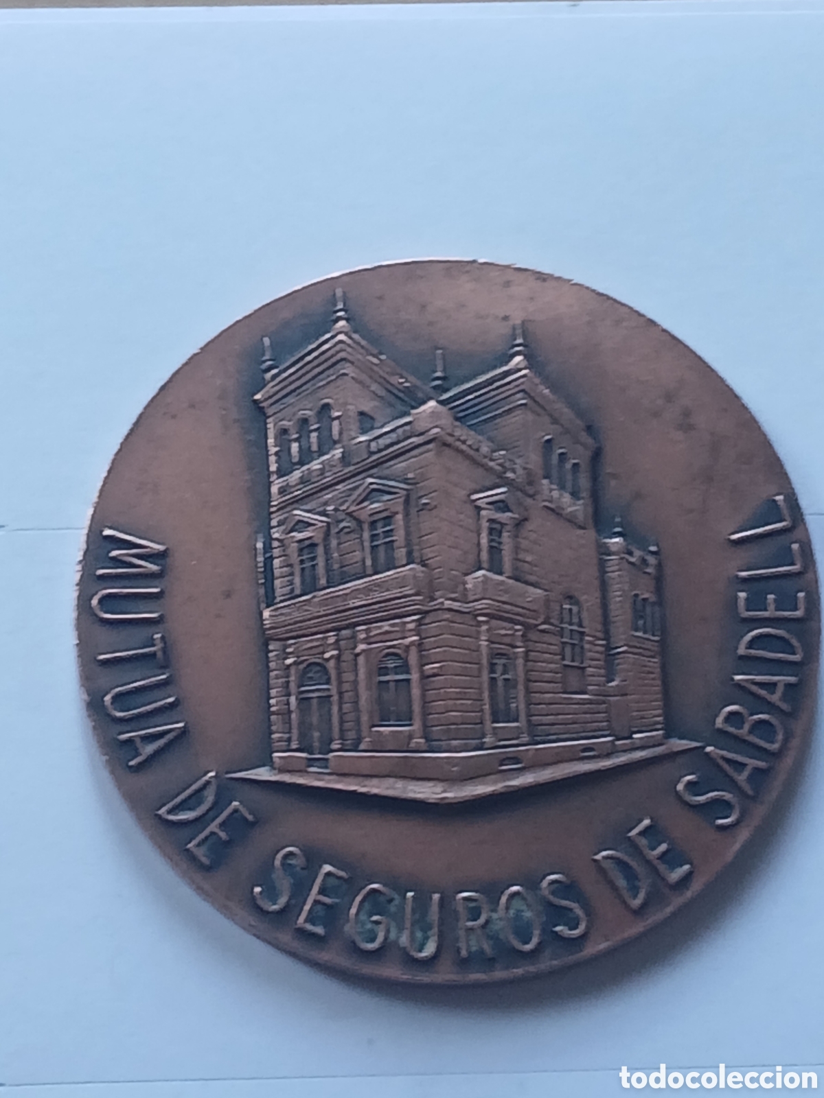 Trofeos y medallas: Medalla MSS conmemorativa del XXV aniversario de MSS, celebrando el per&iacute;odo de 1952 a 1977.Mutu