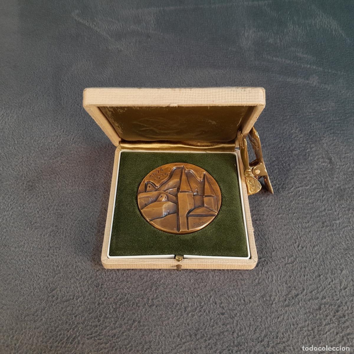Trof&eacute;us e medalhas: M-2293. MEDALLA EN BRONCE DEL CENTENARIO PEDRO POVEDA. 1974