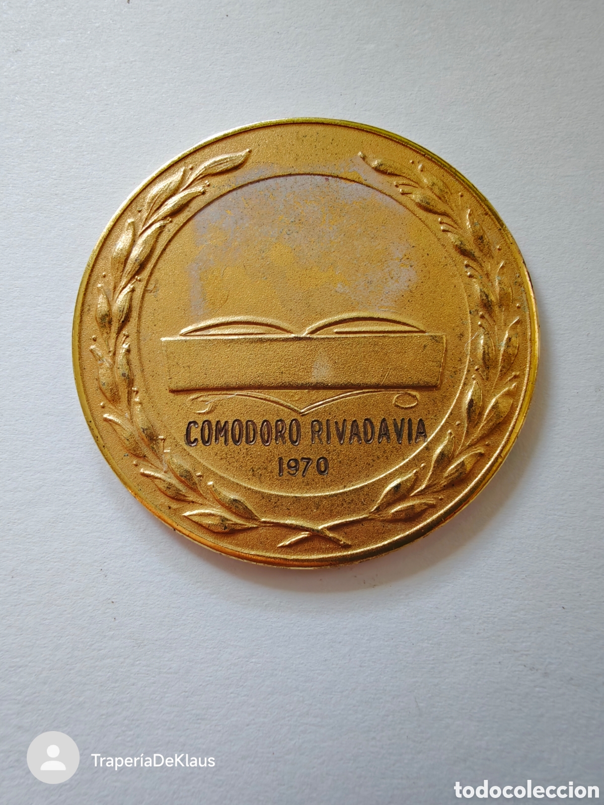 Trofeos y medallas: medalla conmemorativa de campeonato deportivo otorgada en Comodoro Rivadavia - car244