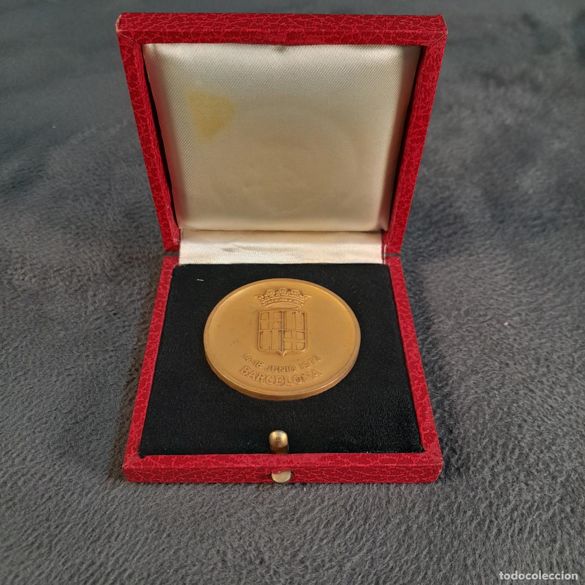 Trofeos y medallas: M-2309. MEDALLA DEL II SIMPOSIO NACIONAL EN BRONCE. BARCELONA.1975