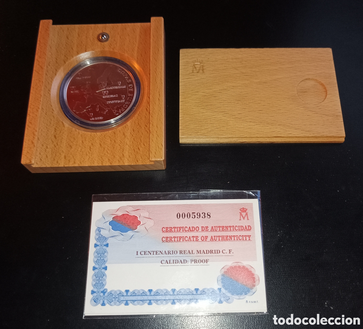 Trofeos y medallas: Medalla moneda conmemorativa Centenario Real Madrid C.F. 2002